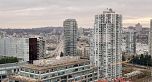 2306 233 Robson Street