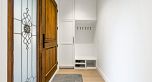 5836 Highbury Street