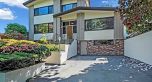 2208 W 32nd Avenue
