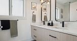 5018 Nanaimo Street