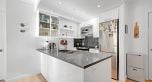 302 933 E Hastings Street