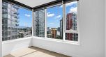 1608 68 Smithe Street