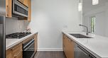 310 5325 West Boulevard