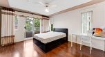 297 E 51st Avenue
