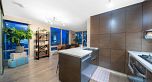 1905 535 Smithe Street