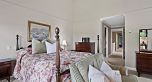 670 W 26th Avenue