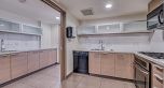 1703 8 Smithe Mews