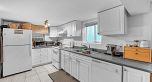 275 W King Edward Avenue