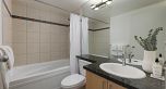 2106 1077 Marinaside Crescent