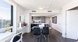 2503 8189 Cambie Street