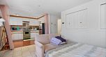 4988 Sherbrooke Street