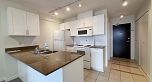 1712 938 Smithe Street