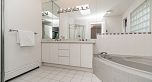 2133 W 49th Avenue
