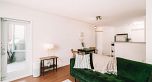 106 3168 Laurel Street