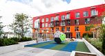 PH4 955 E Hastings Street