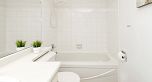402 1845 Robson Street