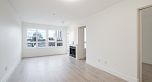 303 3423 E Hastings Street