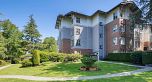 201 4883 Maclure Mews