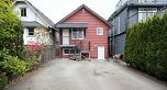 112 E King Edward Avenue