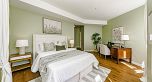 213 5835 Hampton Place