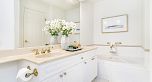 213 5835 Hampton Place