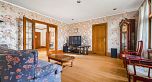 1603 W 49th Avenue