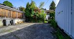 3439 Dundas Street