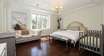 875 W 38th Avenue