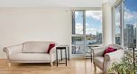 2208 1033 Marinaside Crescent