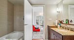 2202 583 Beach Crescent