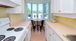 402 1845 Robson Street
