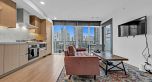 704 89 Nelson Street