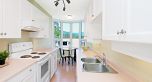 402 1845 Robson Street