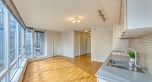 709 233 Robson Street