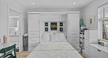 954 W 15th Avenue
