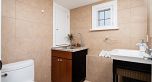 1678 Somerset Crescent