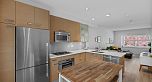 954 W 15th Avenue