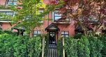 954 W 15th Avenue