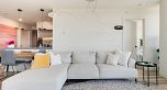 1002 58 Keefer Place
