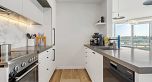1002 58 Keefer Place