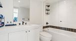 1002 58 Keefer Place