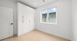 2 865 E 23rd Avenue