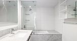 609 53 W Hastings Street