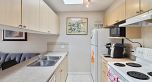 416 2891 E Hastings Street
