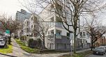 6 704 W. 7th Avenue