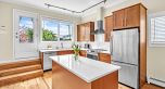 1016 E Pender Street