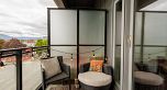 421 1588 E Hastings Street