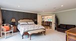1196 W 54th Avenue