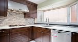 1196 W 54th Avenue