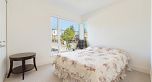 6812 Oak Street